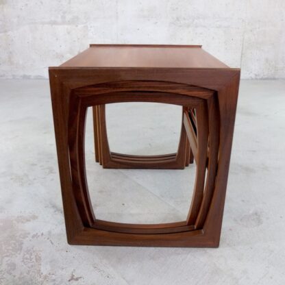 Tables gigognes scandinaves Mid-century
