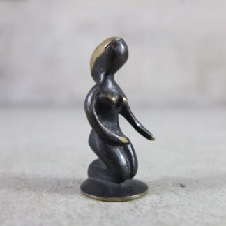 Herta Baller Bronze Frau 1950