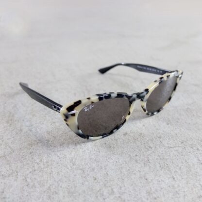 Lunettes de soleil Ray-Ban Nina