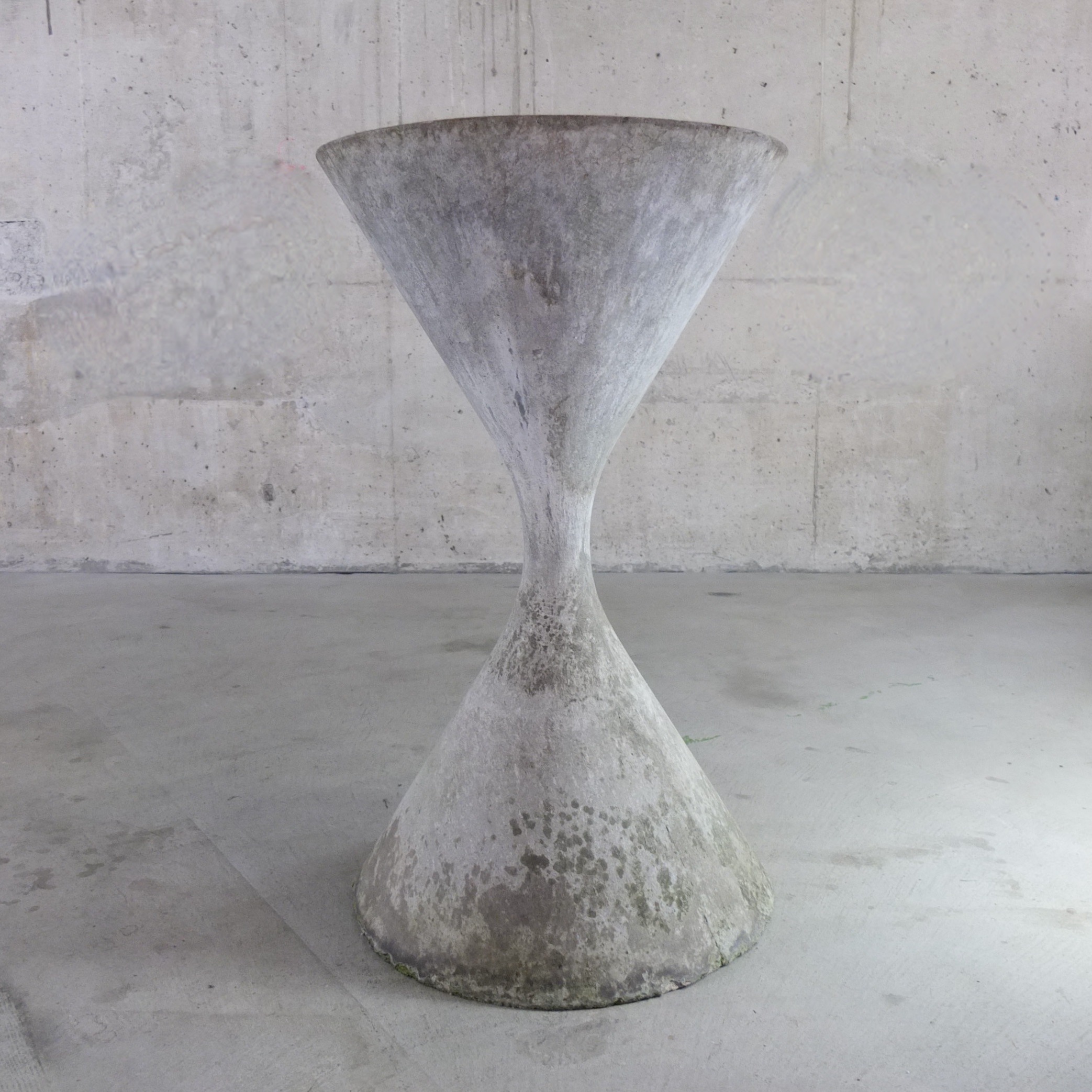 willy-guhl-vintage-diabolo-blumentopf-02 Willy Guhl Vintage Diabolo Blumentopf