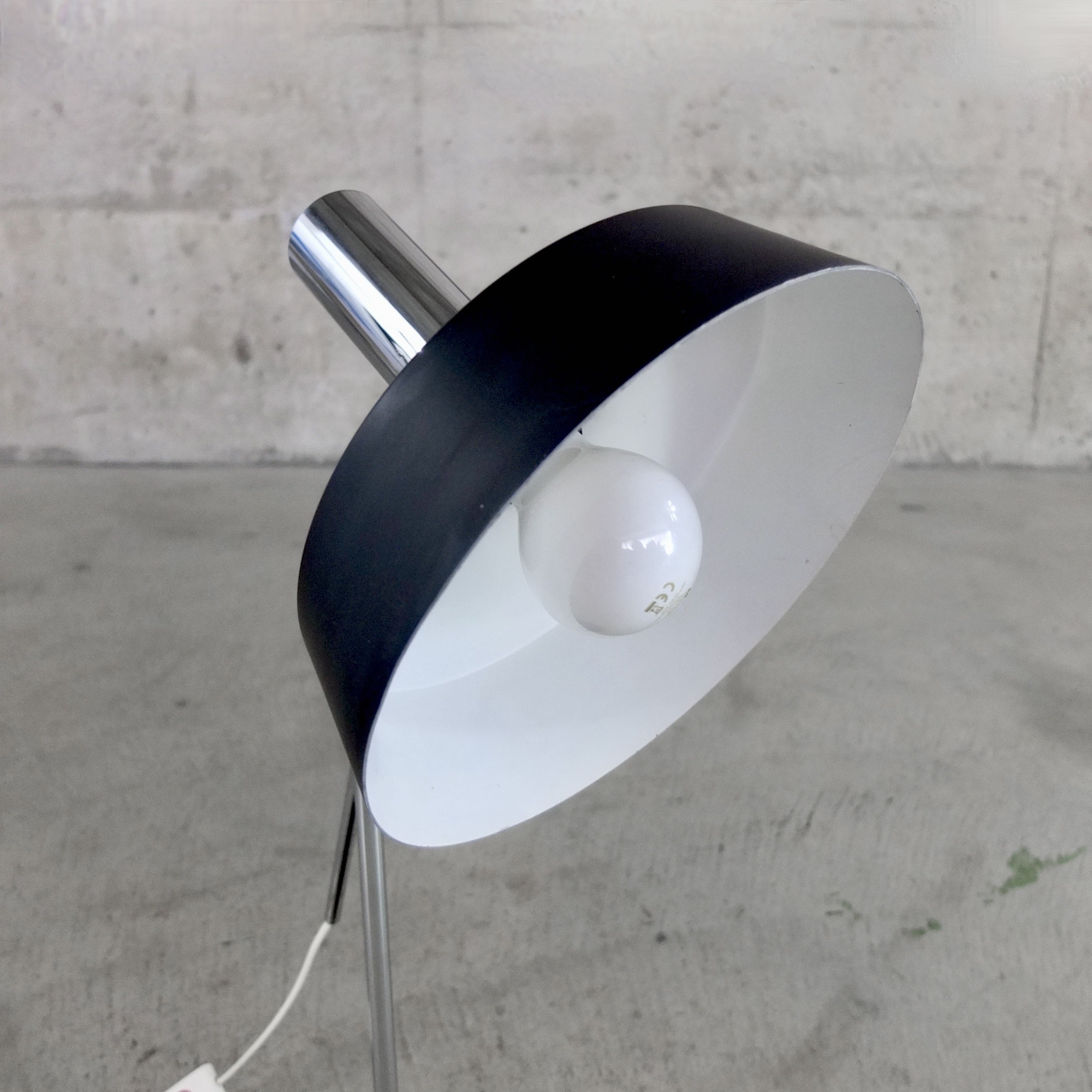 vintage-desk-lamp-1960s-1970s-04 Vintage desk lamp 1960s–1970s
