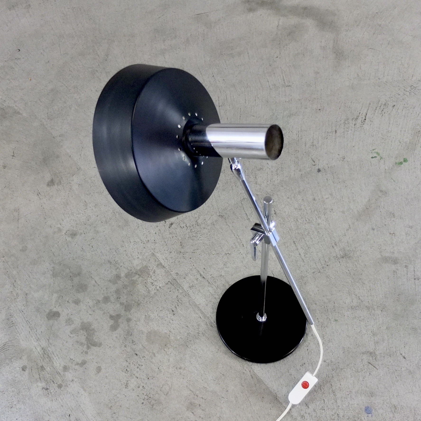 vintage-desk-lamp-1960s-1970s-02 Vintage desk lamp 1960s–1970s