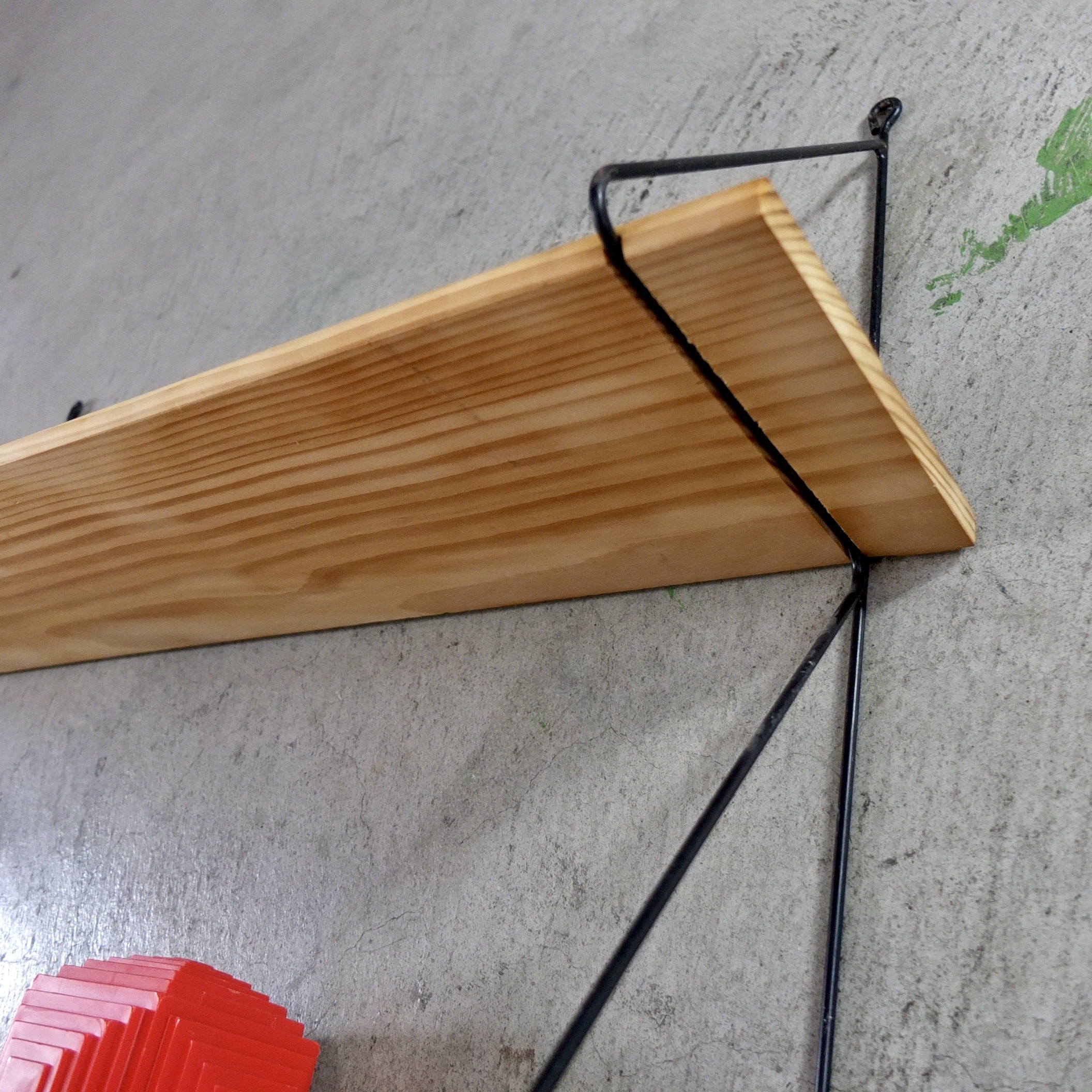 vintage-string-shelf-08 Vintage String shelf