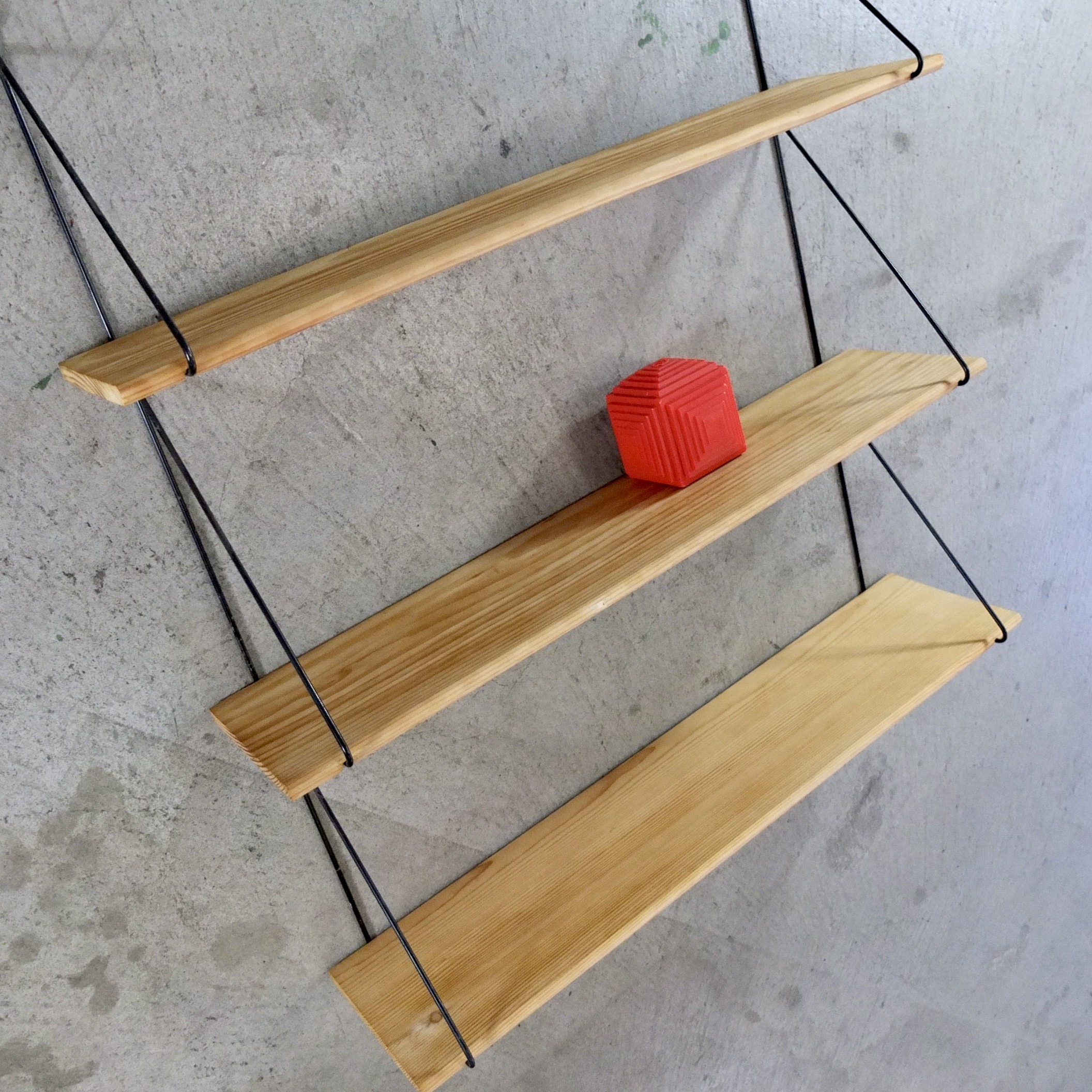 vintage-string-shelf-04 Vintage String shelf