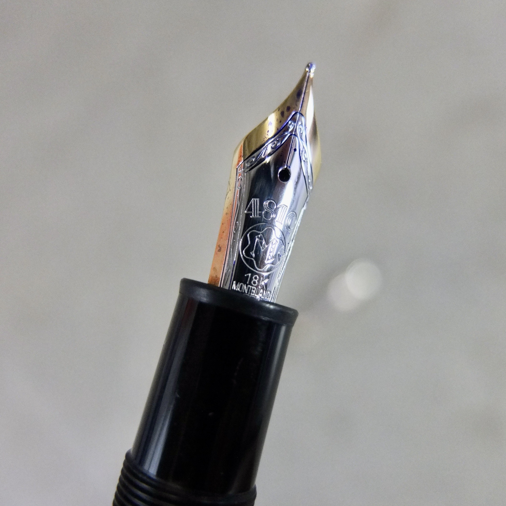 stylo-plume-montblanc-meisterstueck-argent-09 Stylo plume Montblanc Meisterstück argent