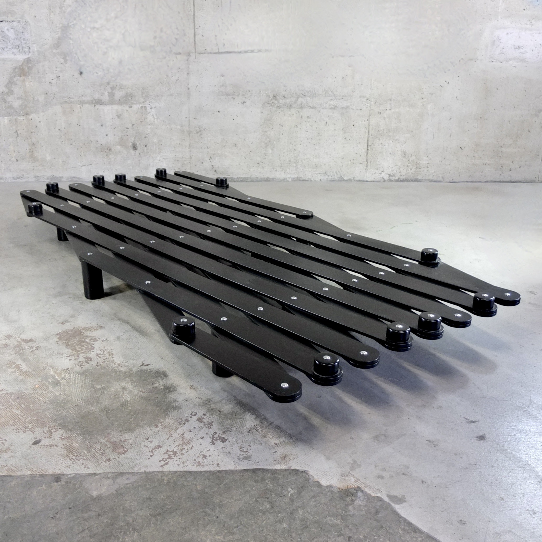 Scheren-Bett 990 Kurt Thut