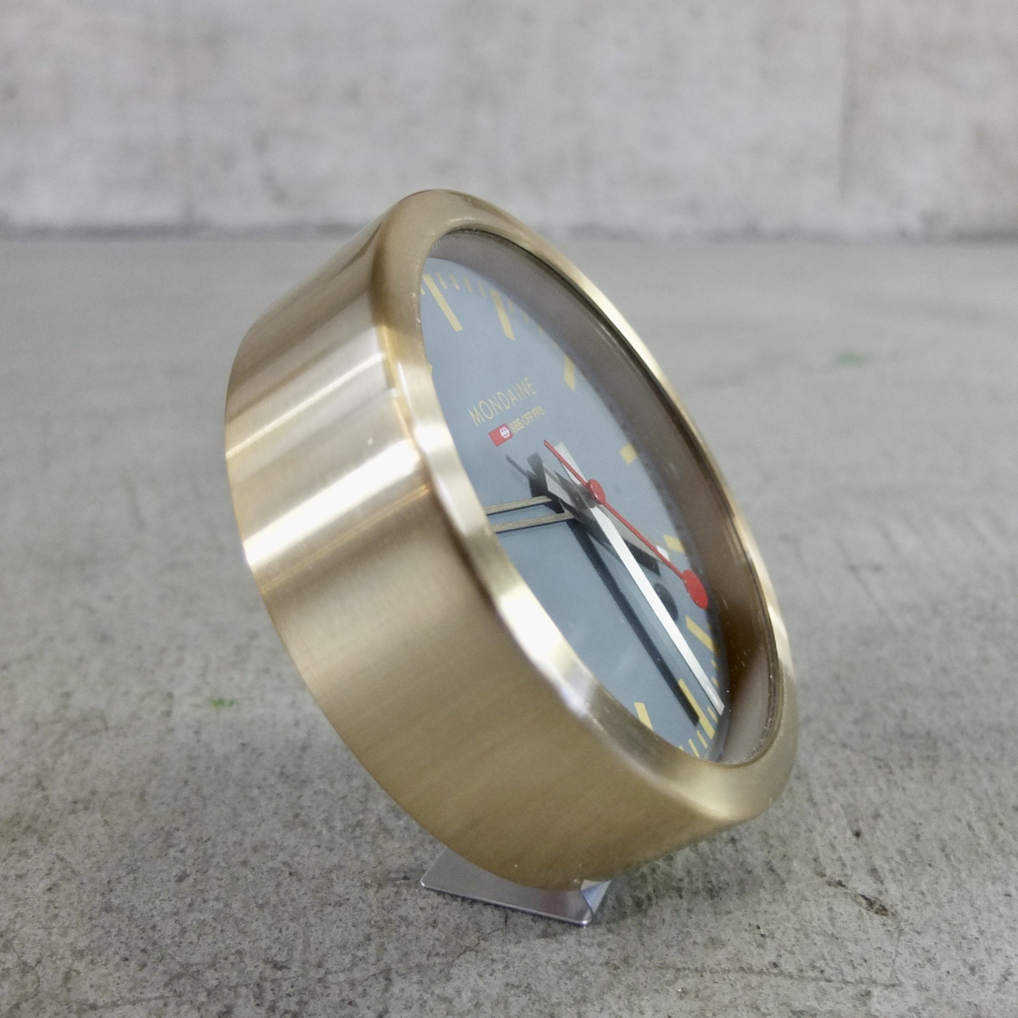 Mondaine SBB Tischuhr Wecker