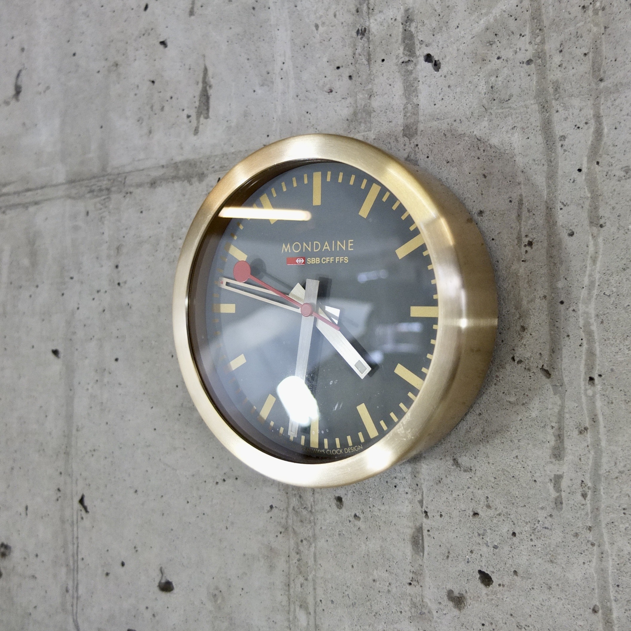Mondaine SBB Tischuhr Wecker