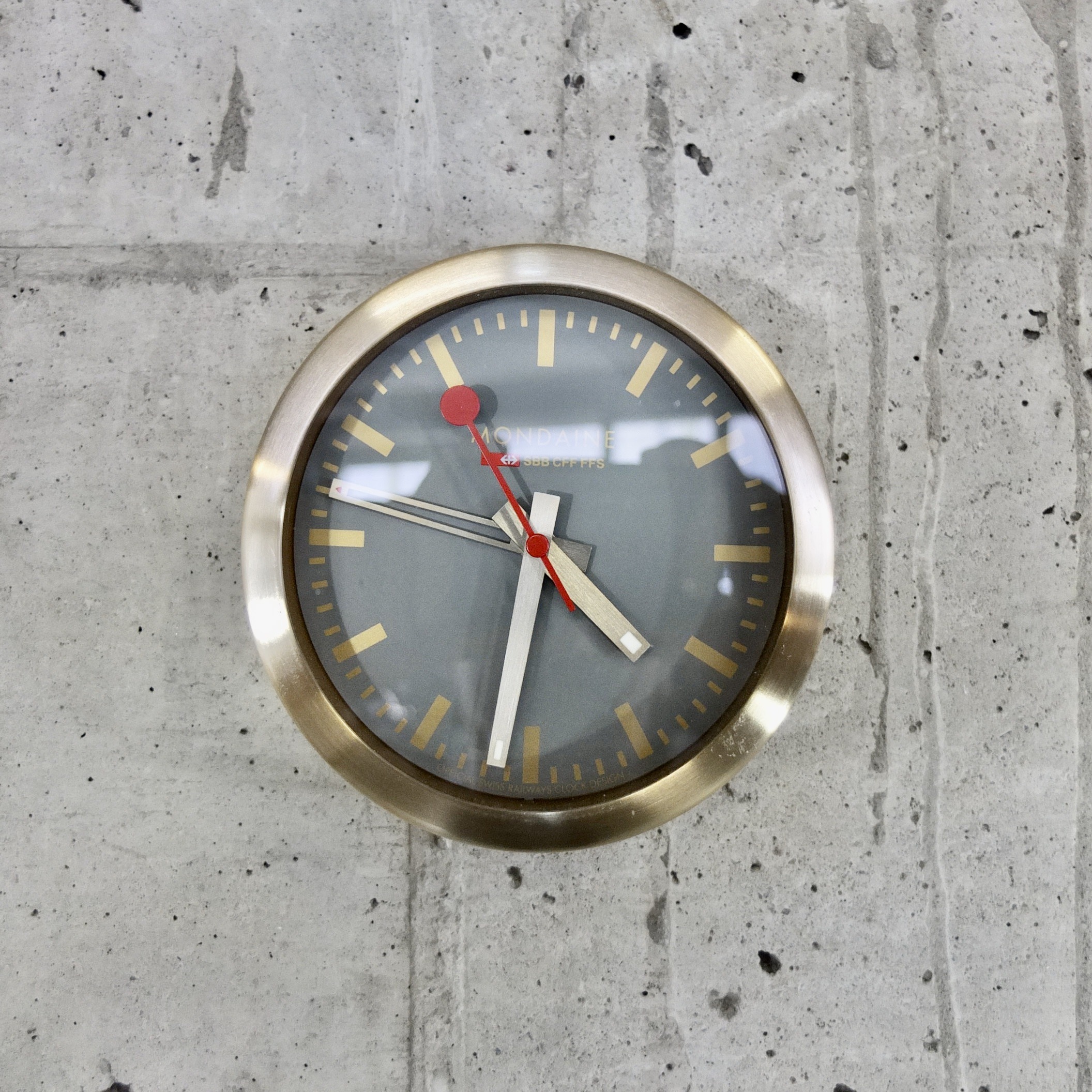 Mondaine SBB Tischuhr Wecker