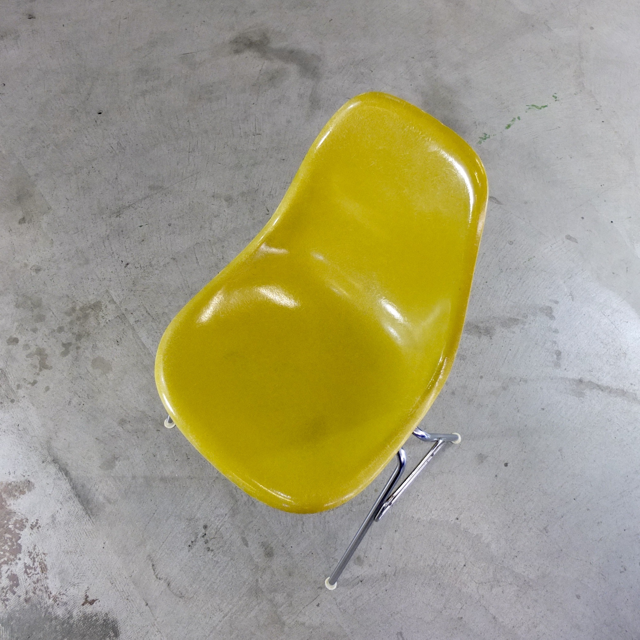 Eames Fiberglass Side Chair 1960er – Bild 2
