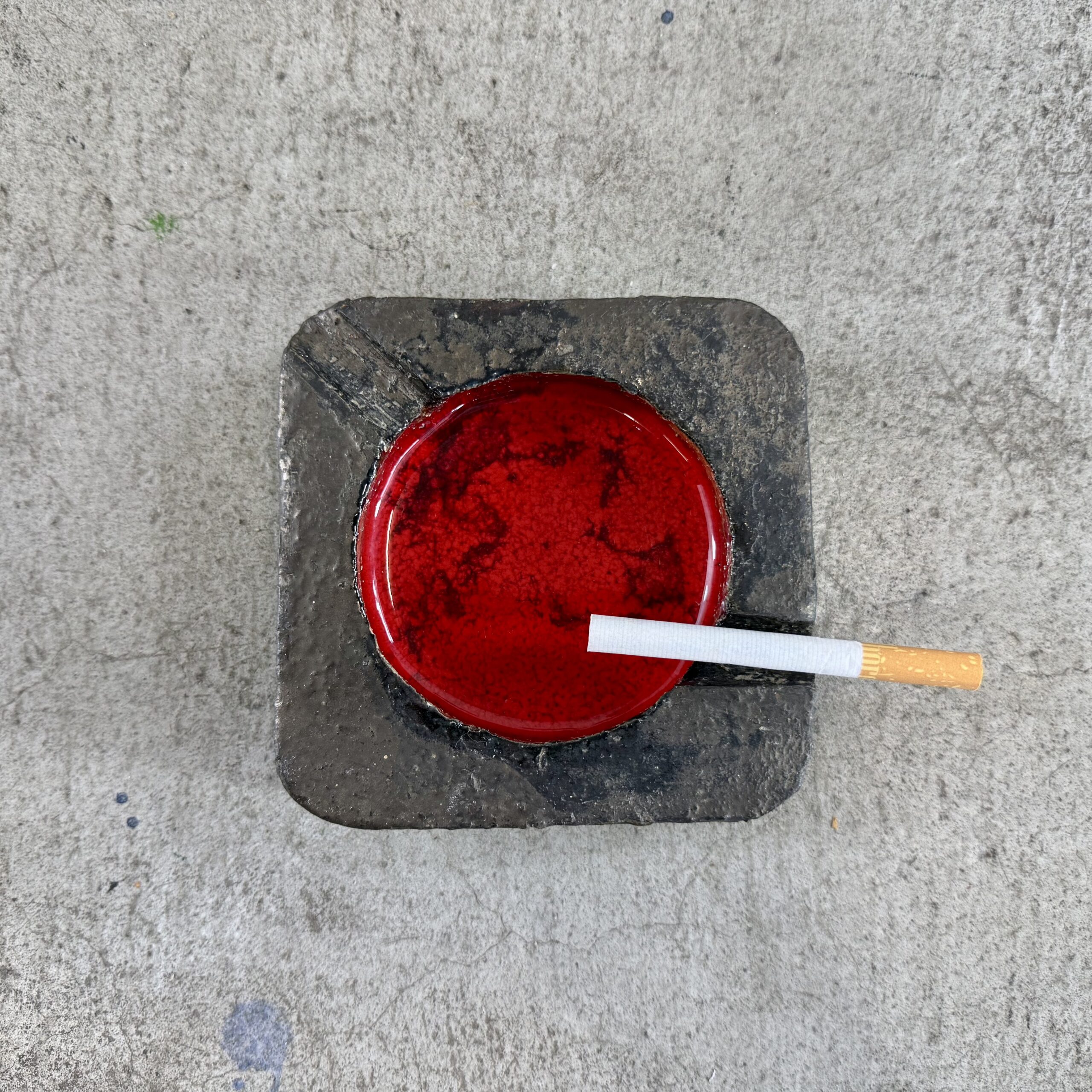 Mid-century Keramik Aschenbecher Brutalist
