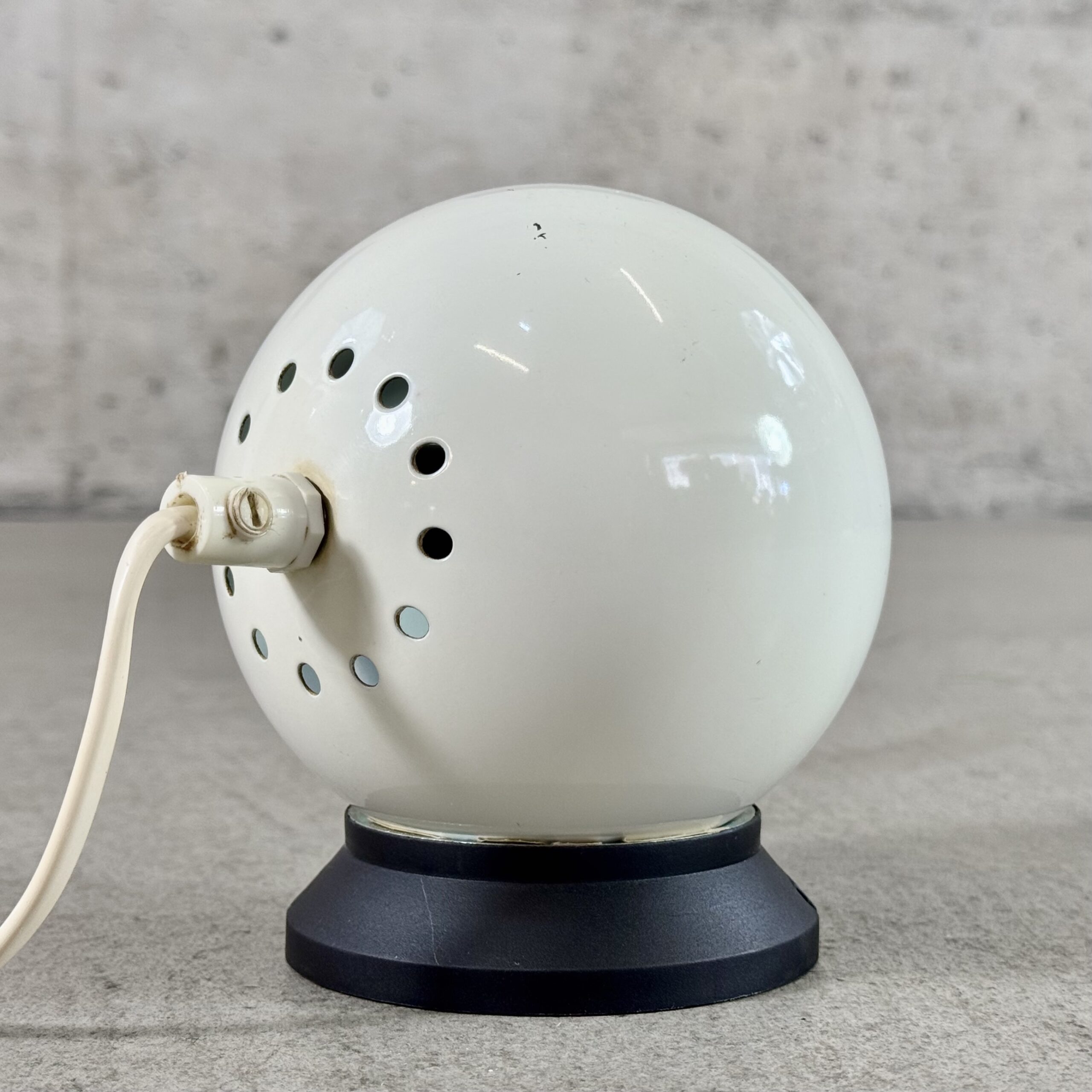 Weisse Space Age Eyeball Tischlampe