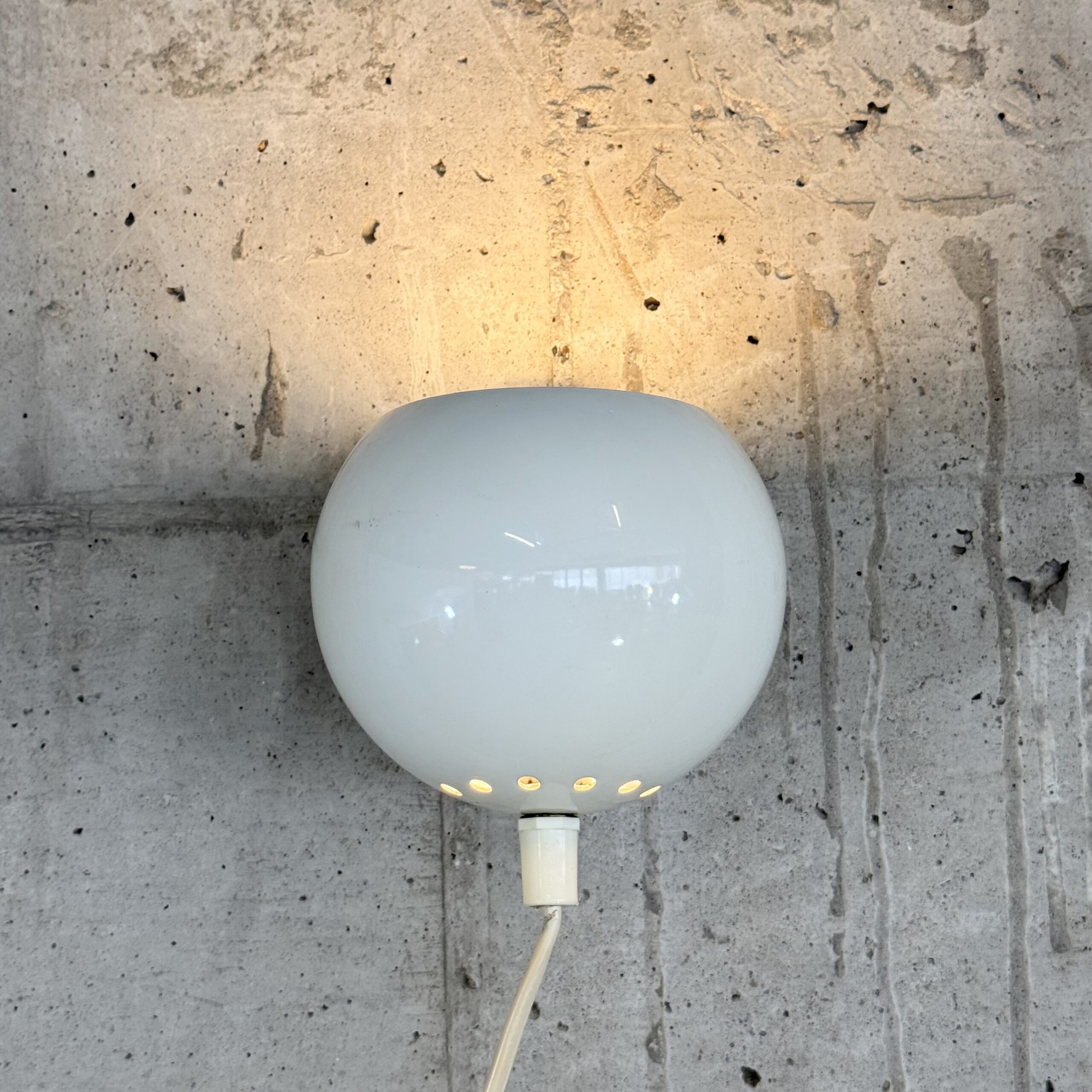 Weisse Space Age Eyeball Tischlampe